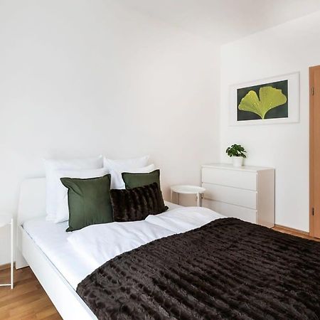 Pleasant & Comfy Apartment In Super Location Budapest Exterior foto